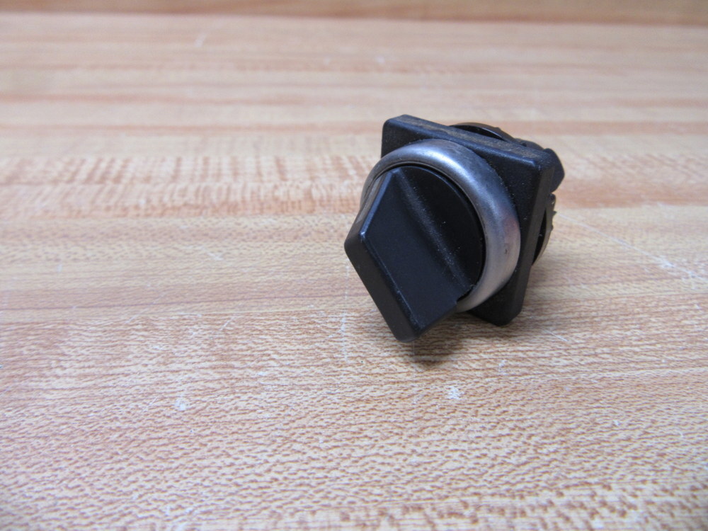 Klockner/Moeller MWK1V 2-Pos Selector Switch Eaton RMQ22