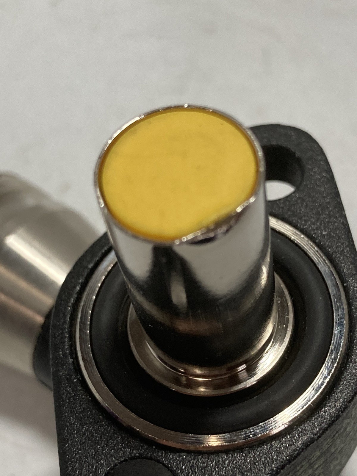TURCK BI2-CRS232-ADZ30X2-B1131/S34 PROXIMITY SENSOR 20-250VAC 10-300VDC NNB