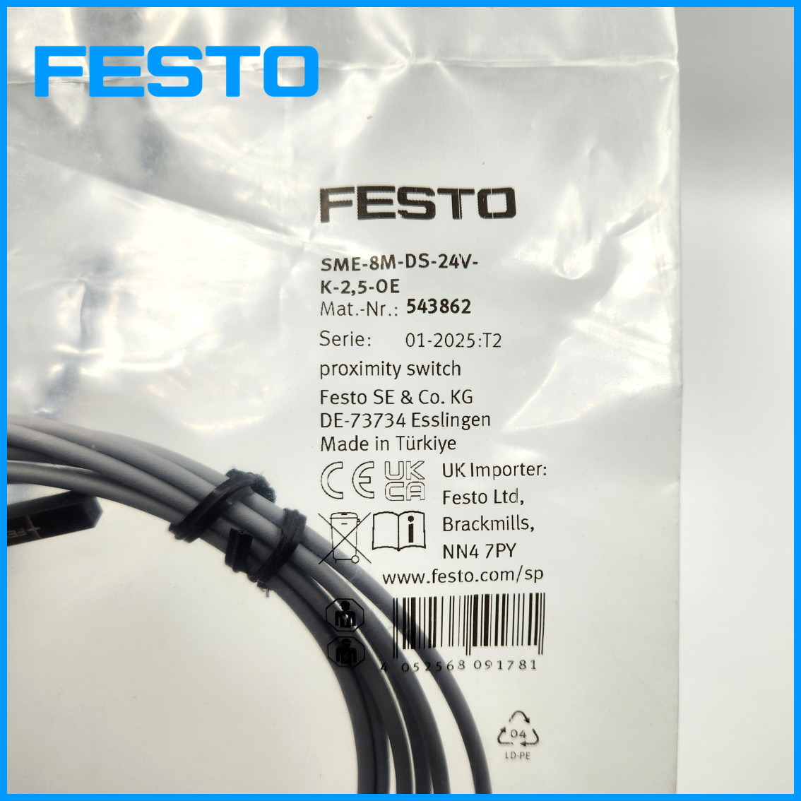 NEW FESTO Proximity Sensor (543862) Magnetic Reed 2.5m SME-8M-DS-24V-K-2,5-OE