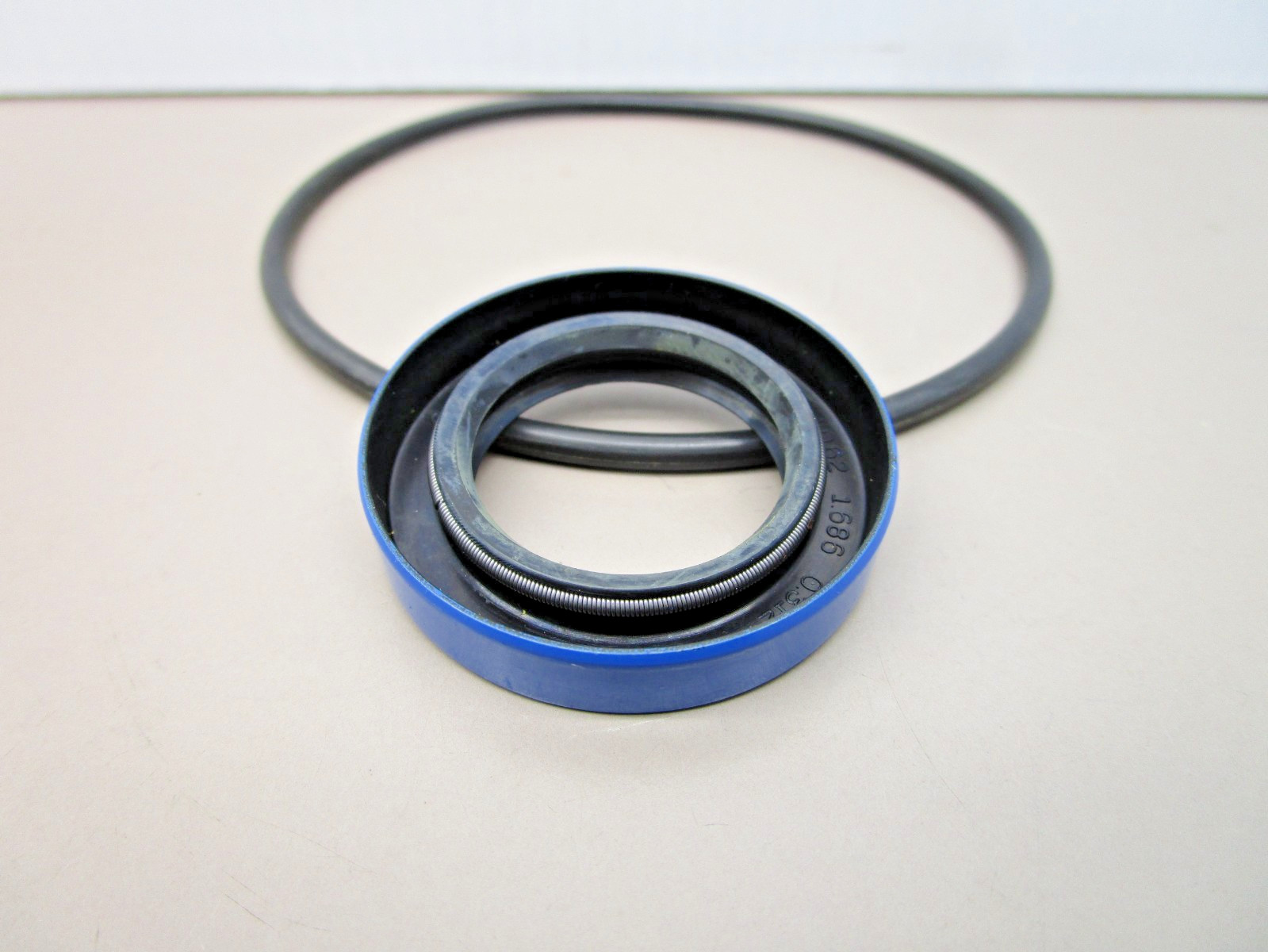 Permco W62-26-16 Shaft Seal for P2100 Gear Pump 1.062 x 1.686 x .312