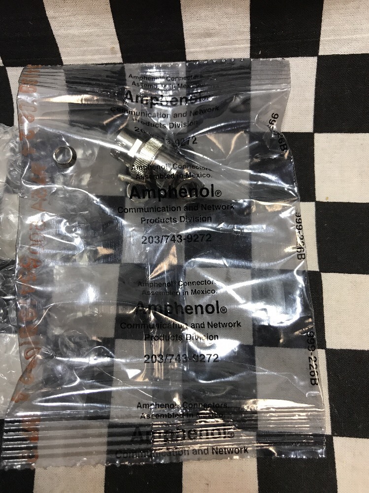 Kurt J Lesker BNC Feedthroughs KF40 single, IFTBG012038B, 203/743-9272 #1550E1