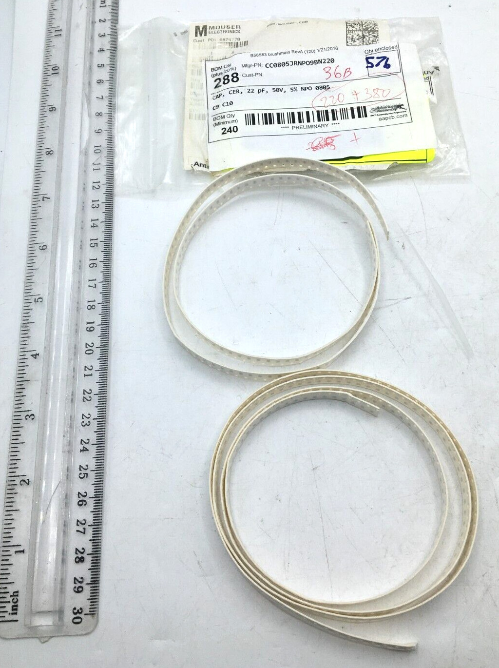 Mouser Electronics Lot of 600, CAP, CER, 22 pf, 50V, 5%, CC0805JRNP09BN220 New