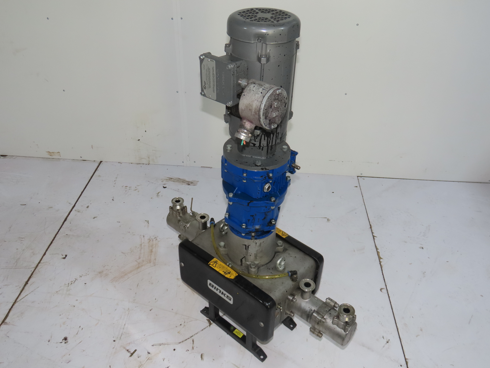 Binks 104018-PKG E2-15 Smart Pump 1HP 3Ph 1″ Ports