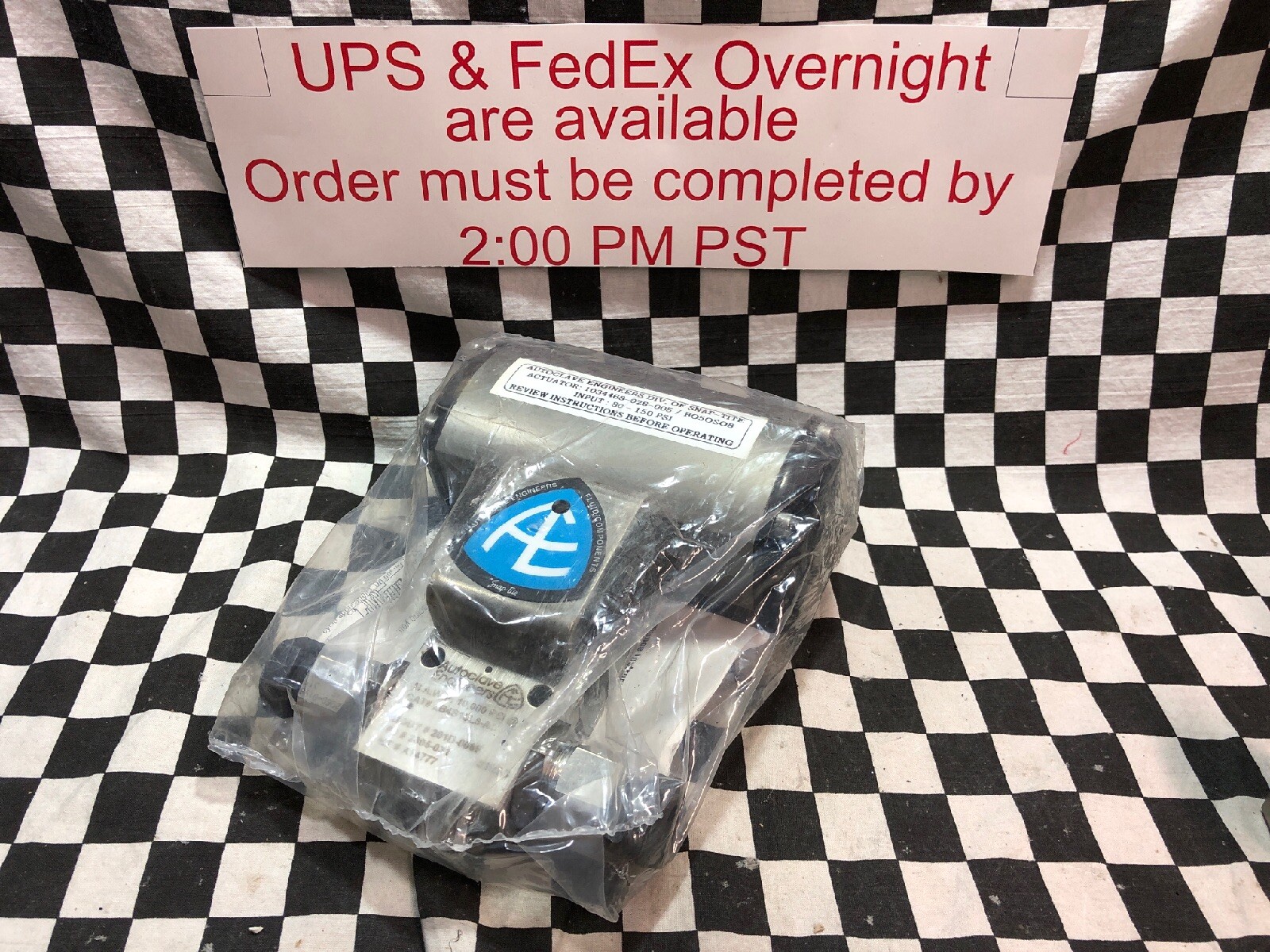 AUTOCLAVE ENGINEERS ACTUATOR 1034468-026-005 / BO5OS8, 2B4S10L8-AC, SHIPSAMEDAY