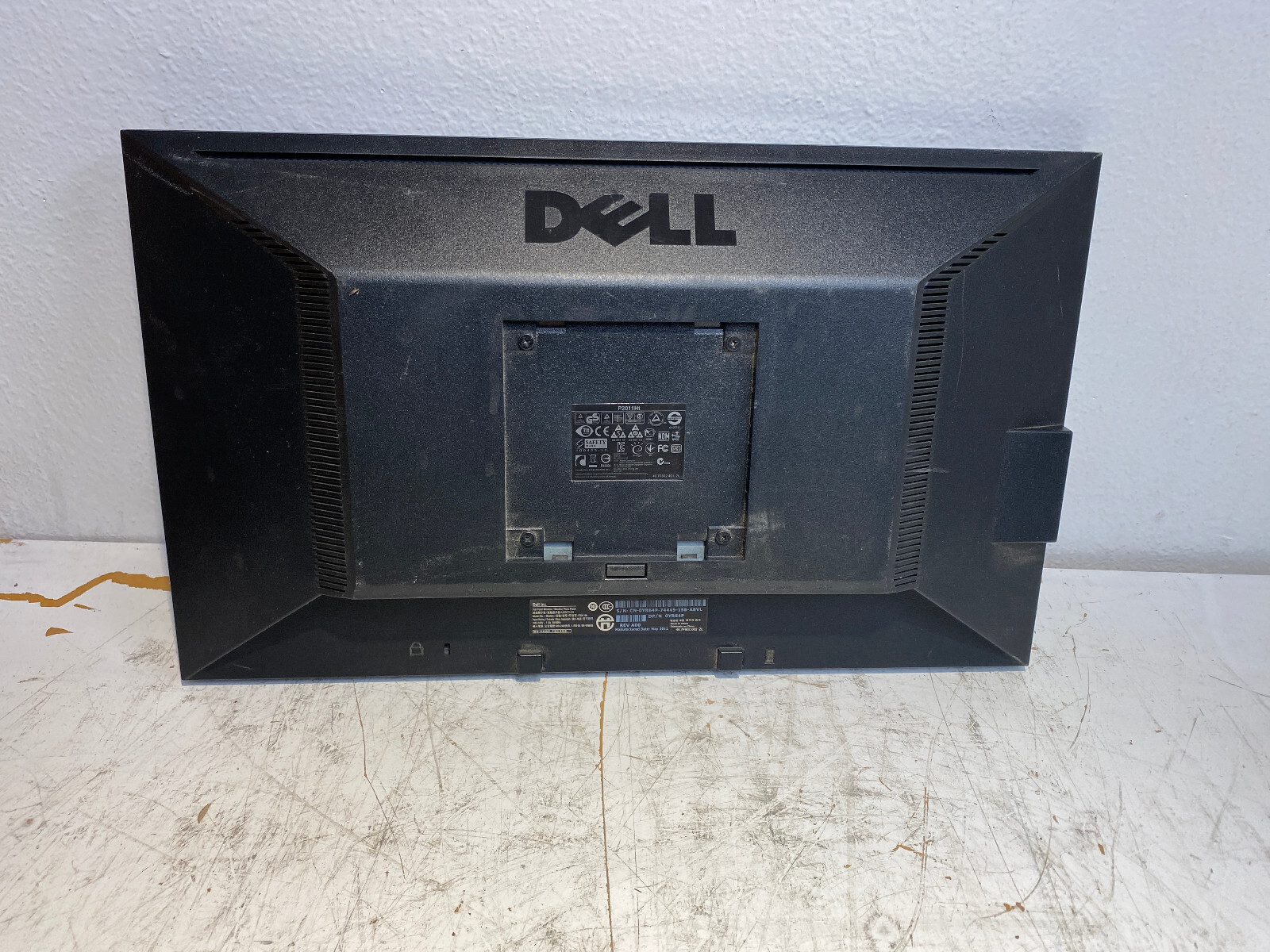 Dell P2011Ht Flat Panel LCD Monitor
