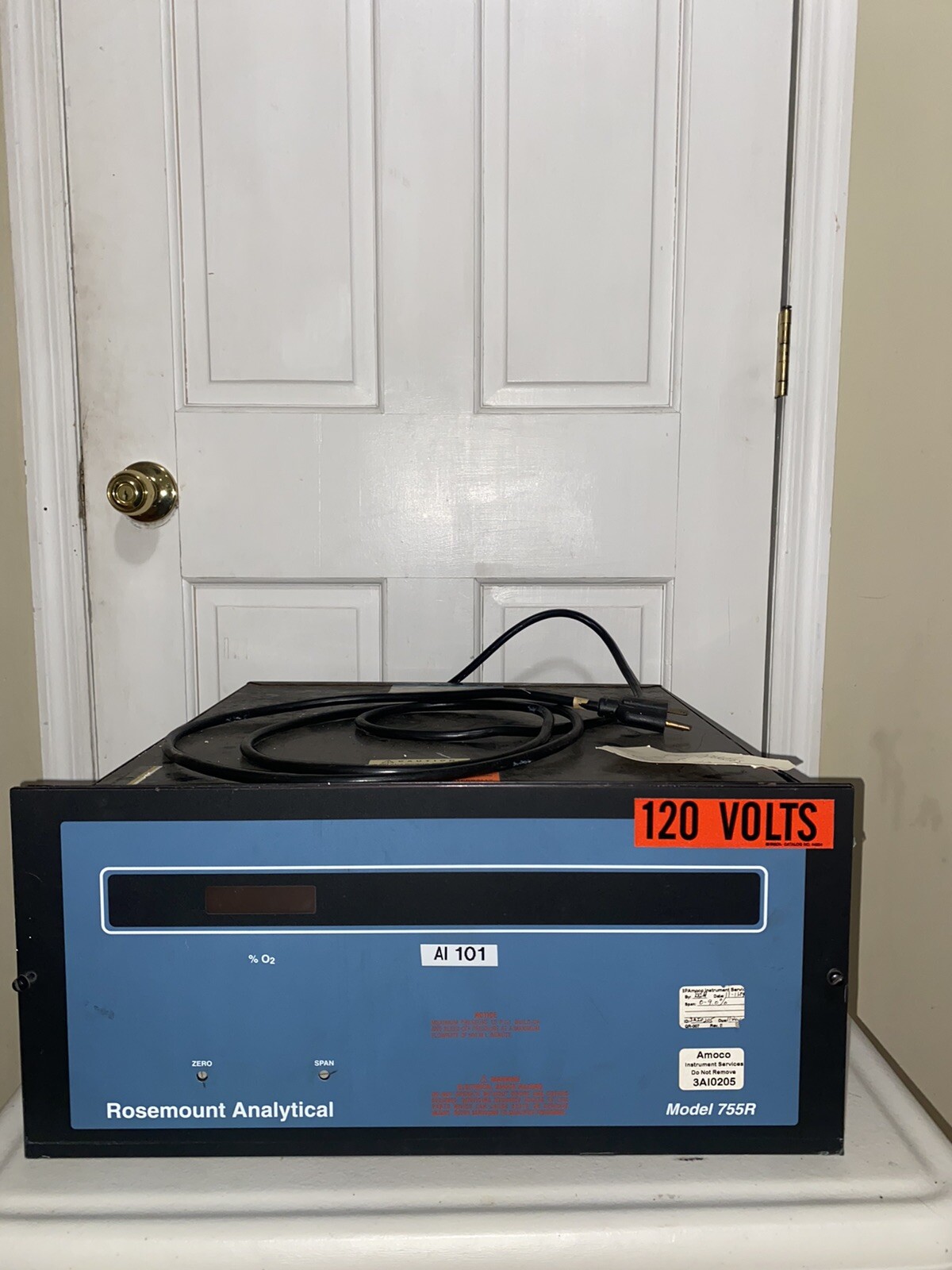 Emerson Rosemount Analytical 755R Digital Standard Range O2 Analyzer Unit, 755R