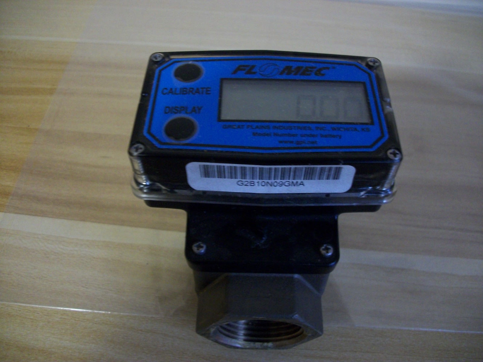 UNUSED FLOMEC ELECTRONIC DIGITAL FLOWMETER MODEL G2B10N09GMA B10N 300 PSI