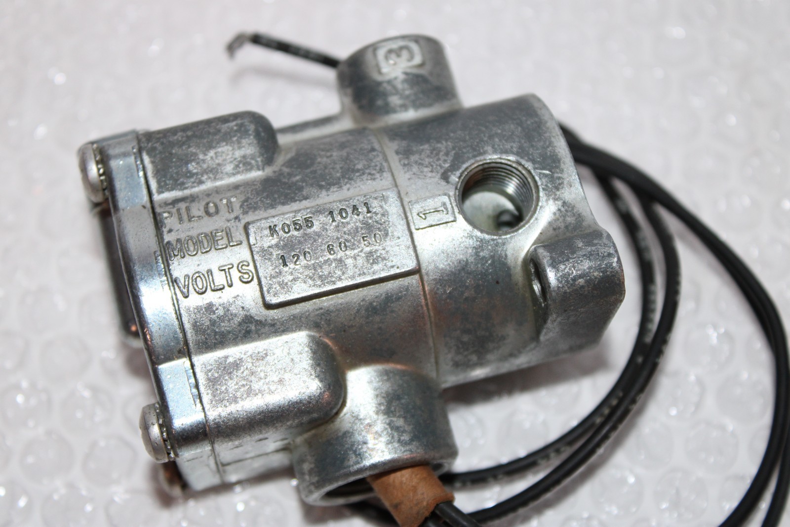 SCHRADER BELLOWS K055-1041 PNEUMATIC VALVE