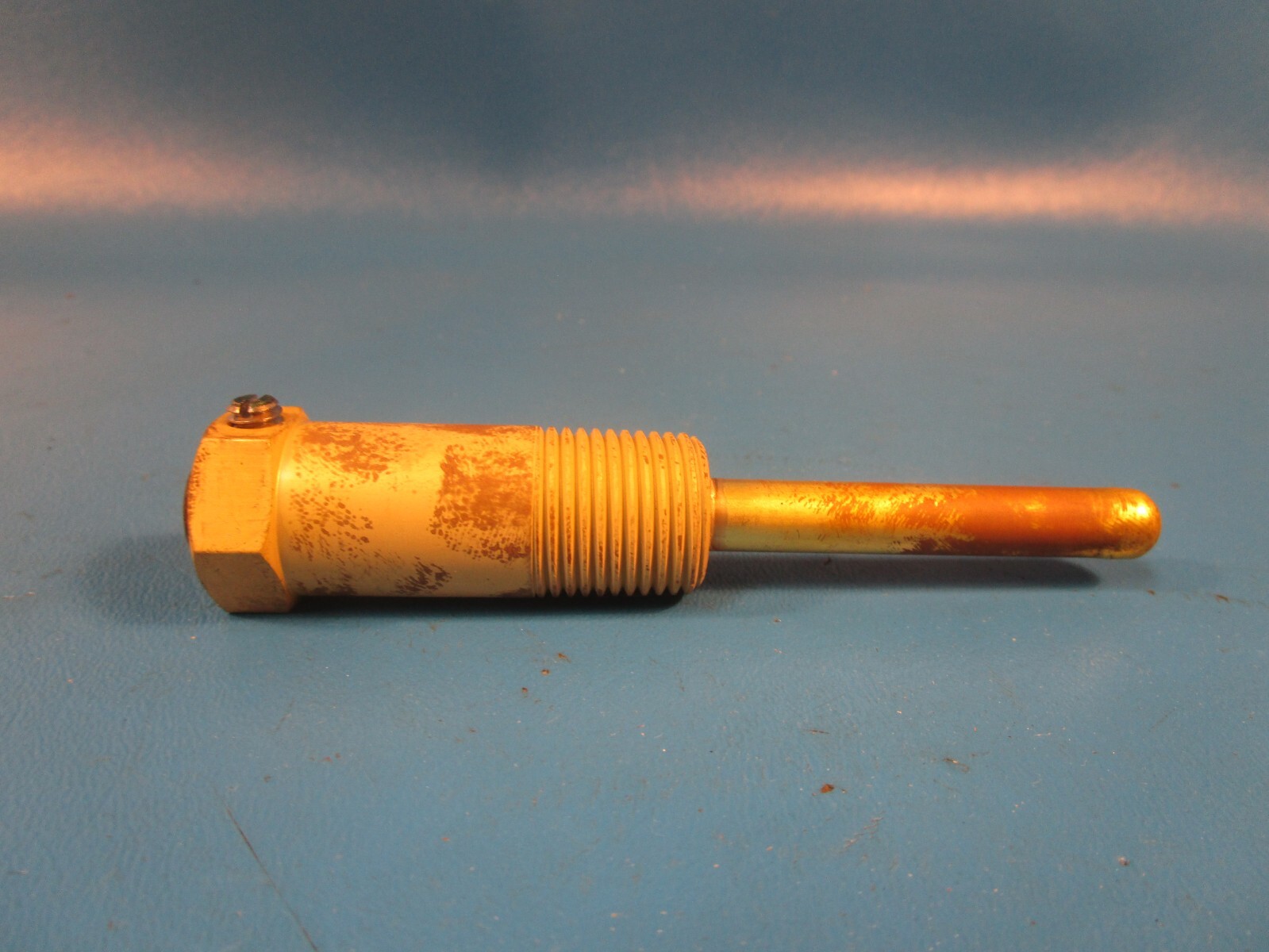 Johnson Controls WEL11A-601R, Temperature Sensor, Immersion Well, Direct Mount