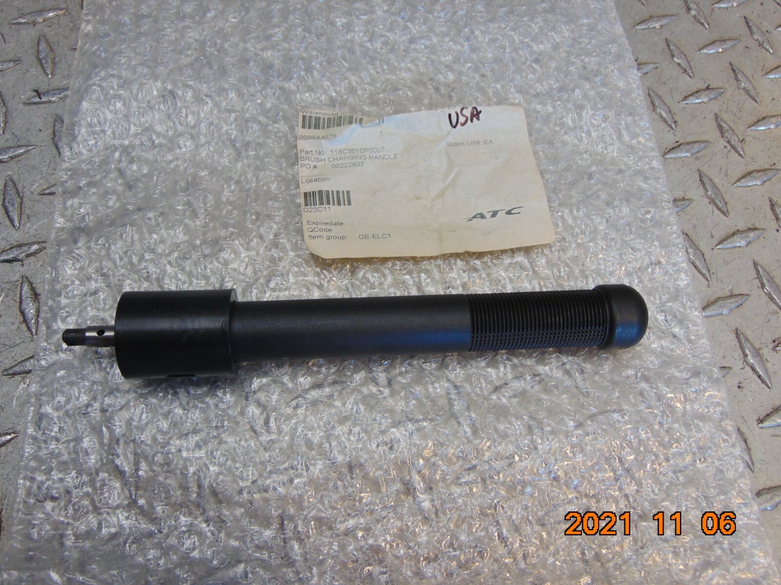 NEW ATC 118C3010P0007 BRUSH CHANGING HANDLE