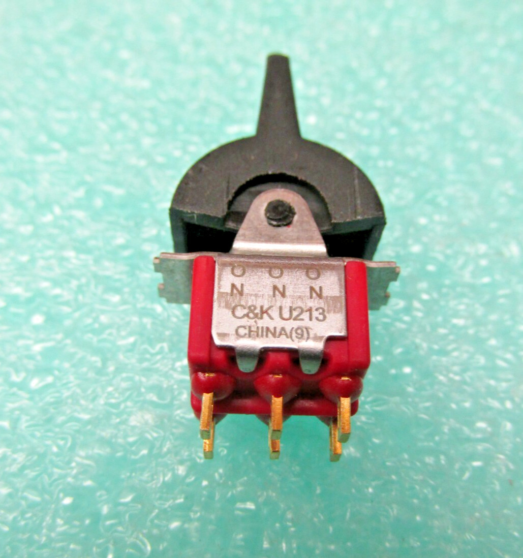 24-NEW 2PC C&K Components U213 Miniature Toggle Switch 6-PIN 2A 120VAC ON ON MOM