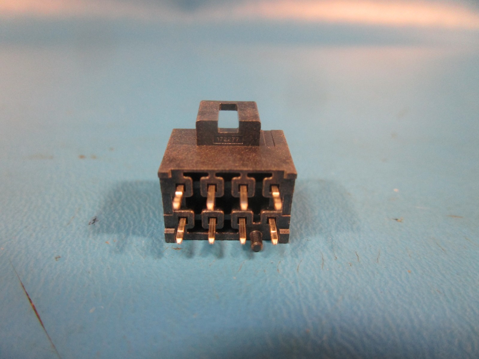LOT OF 17 Molex 1722981208, Ultra-Fit Vertical Header, 3.50mm Pitch, Dual Row