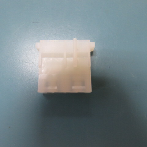 MOLEX 15-24-4048 Qty of 100 per Lot 4 CONTACT(S), FEMALE, POWER CONNECTOR