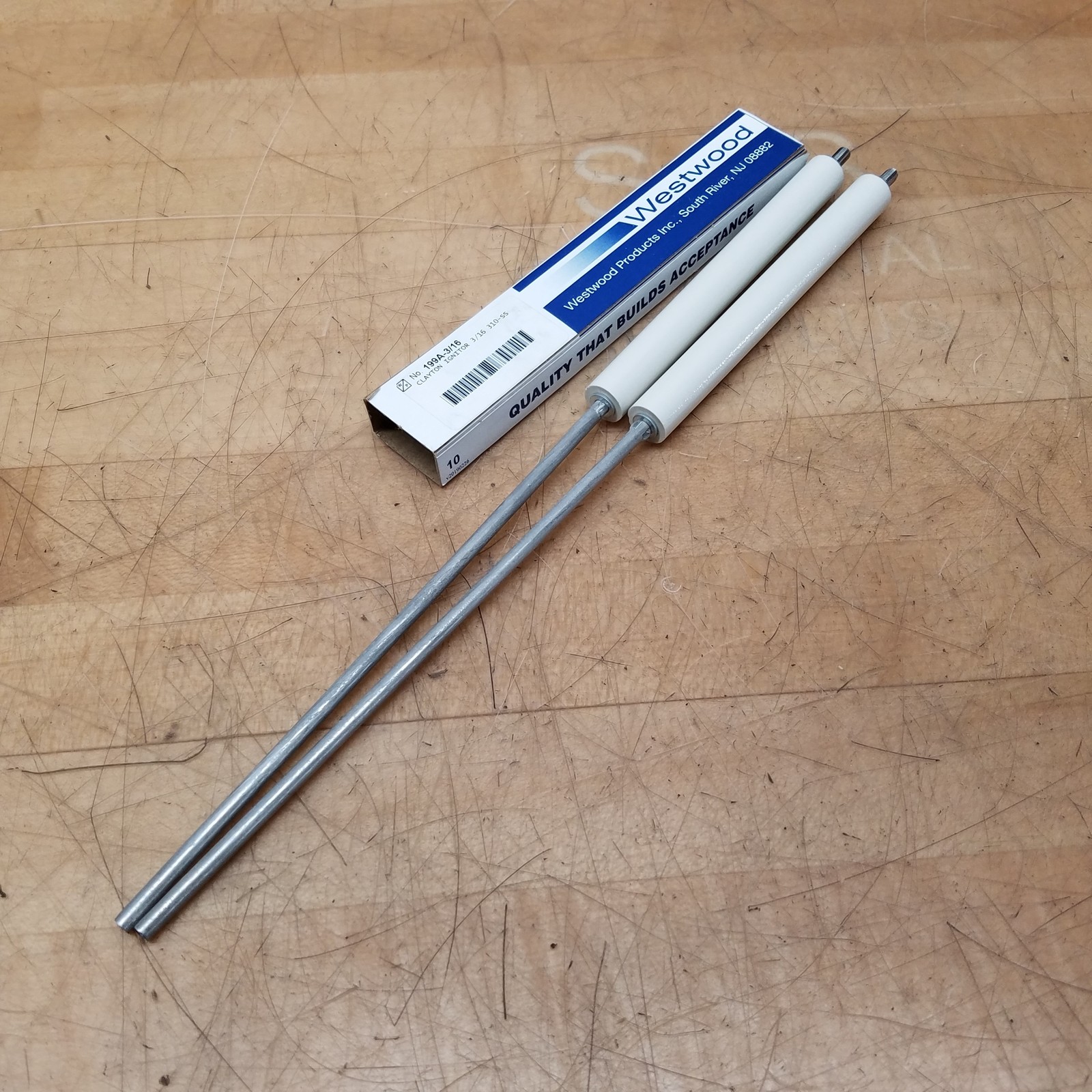 Westwood 199A-3/16 Flame Rod lgnitor, Clayton 3/16 Inch Rod, Recessed Front