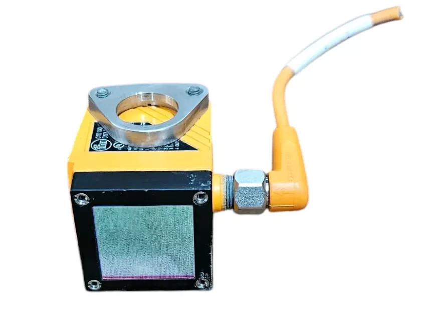 IFM ELECTRONIC 01D100 01DLF3KG LASER DISTANCE SENSOR RANGE: 0.2-10 M, 30VDC