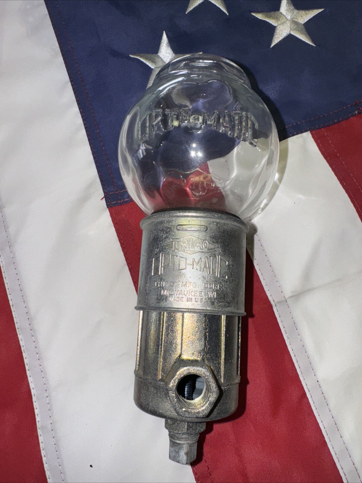 TriCo Opto-Matic Constant Level Oiler, No 5