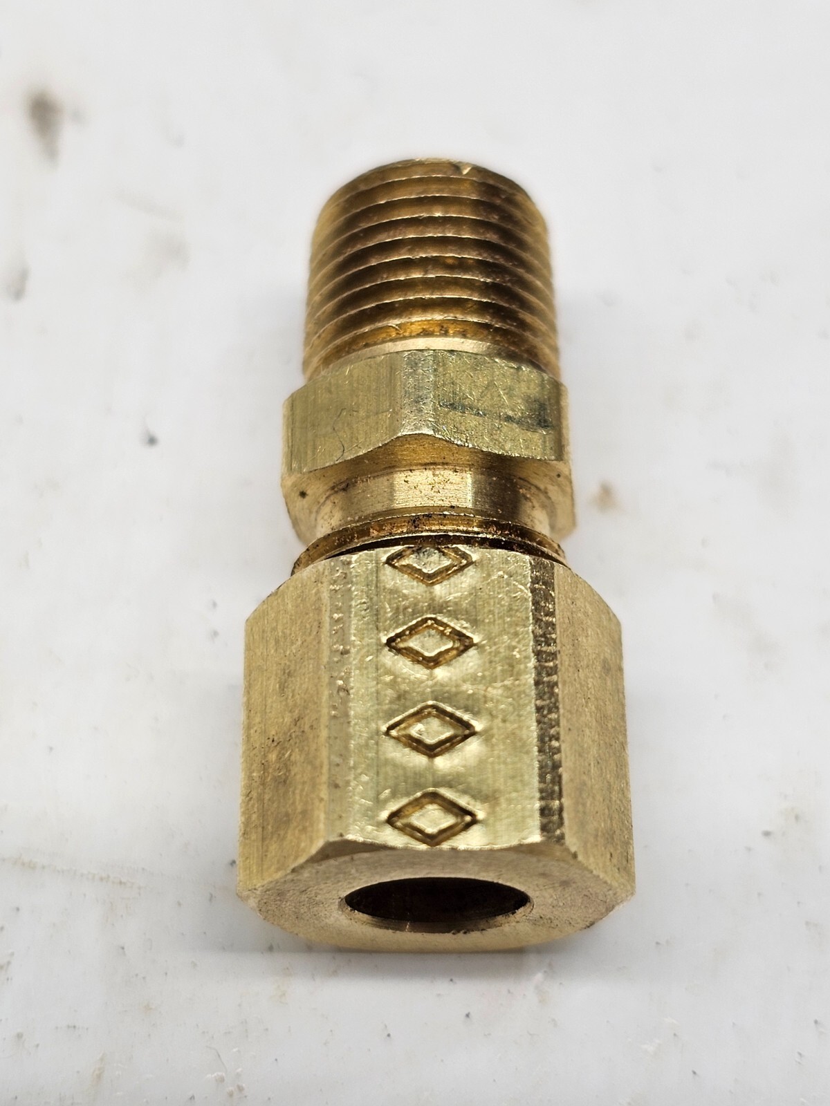 Brasscraft 1/4 in OD x 1/8 NPT Compression Fitting 50 PACK