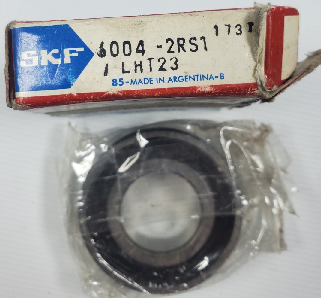 NEW OLD STOCK! SKF SINGLE ROW BALL BEARING 6004-2RS1 LHT23