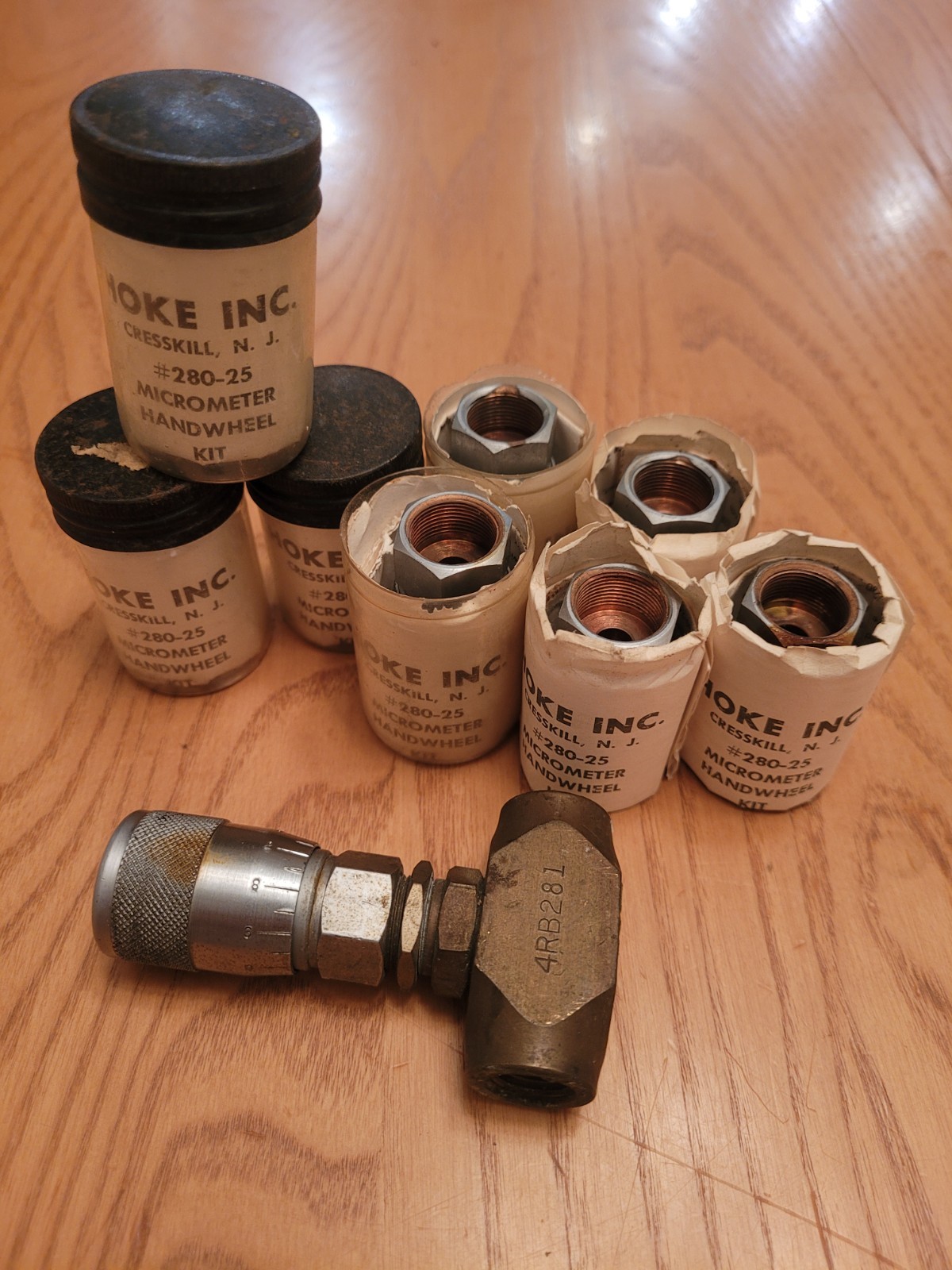 HOKE Inc. 280-25 Micrometer Handwheel Kit, lot of 9.