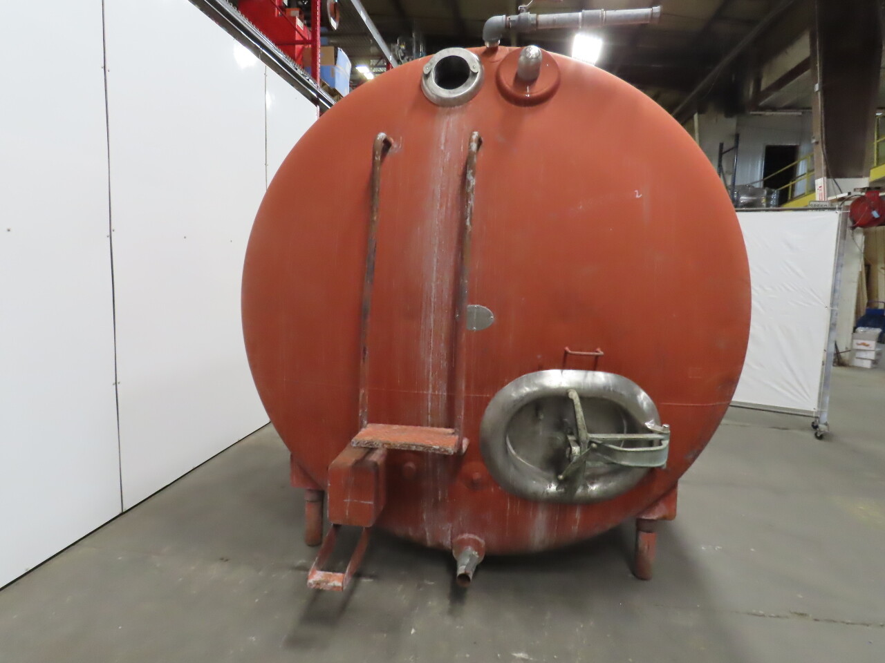 HEIL 2000 Gal Cap Horizontal Double Wall Stainless Steel Storage Tank W/Agitator