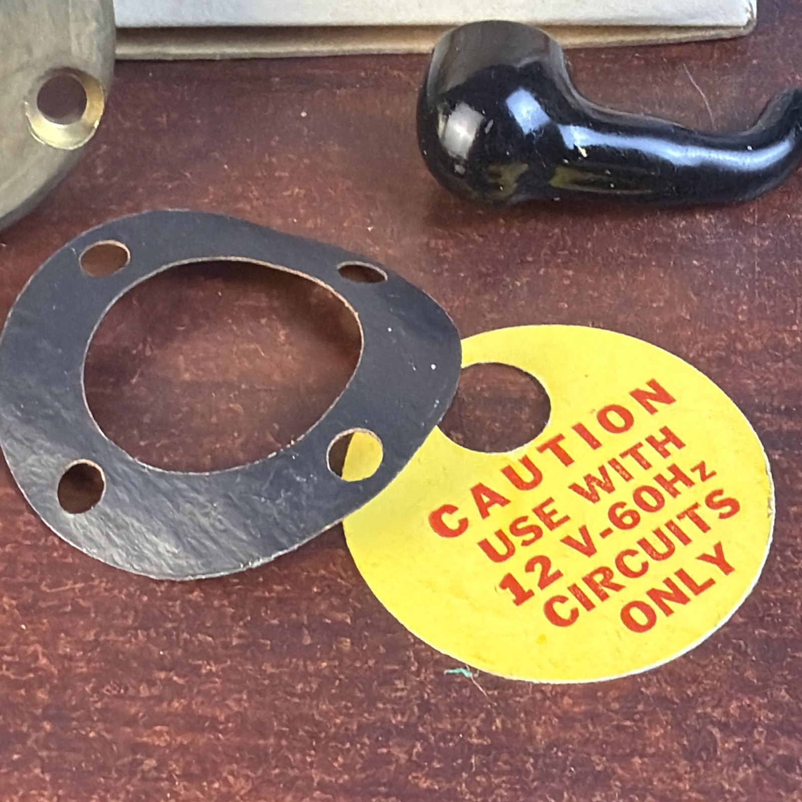 SCHRADER BELLOWS F0621001 Endcap 12/60 STD NOS