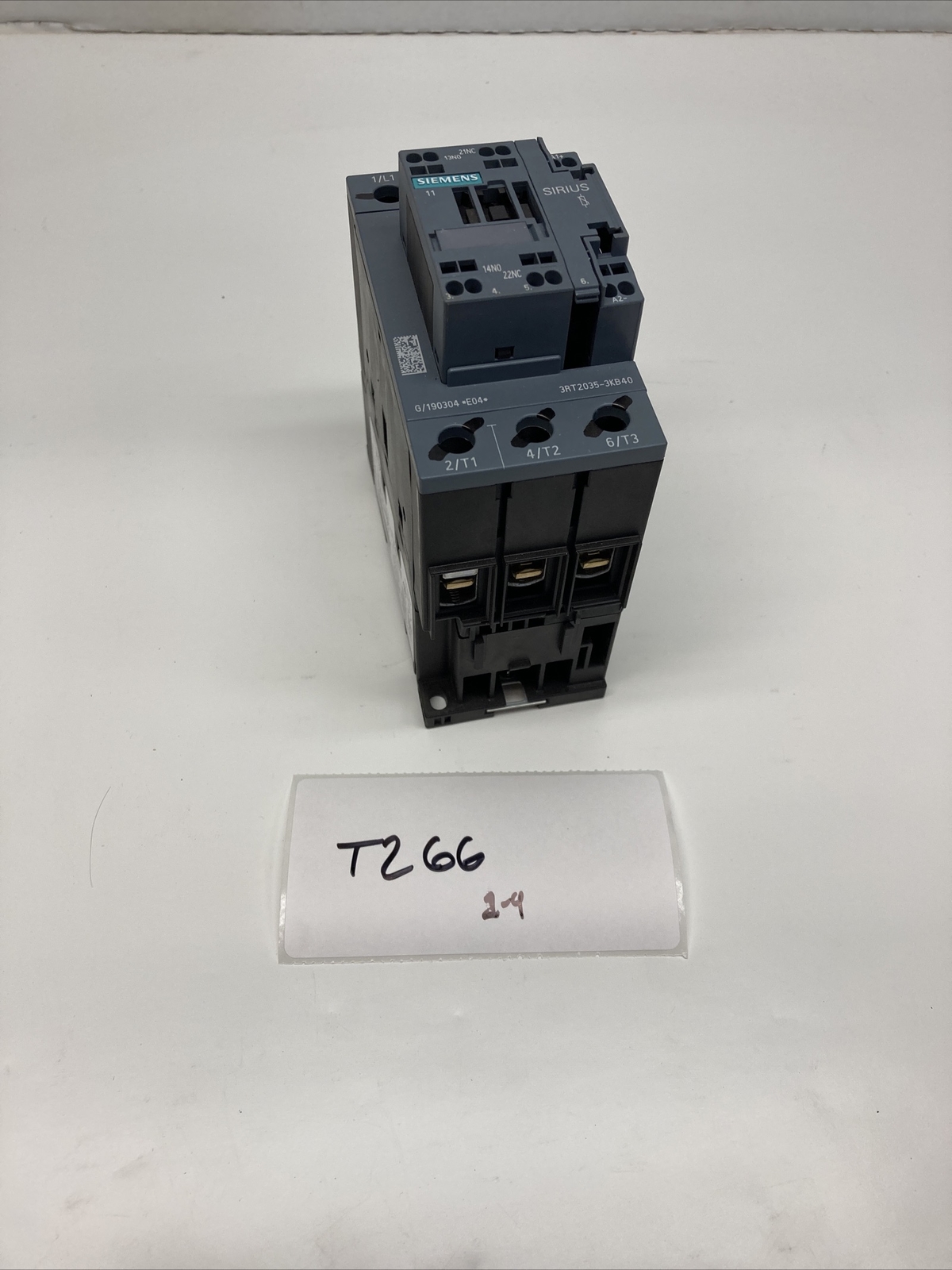 Siemens SIRIUS Contactor 3RT2038-3KB40 | U.S.A. SELLER | USED…???