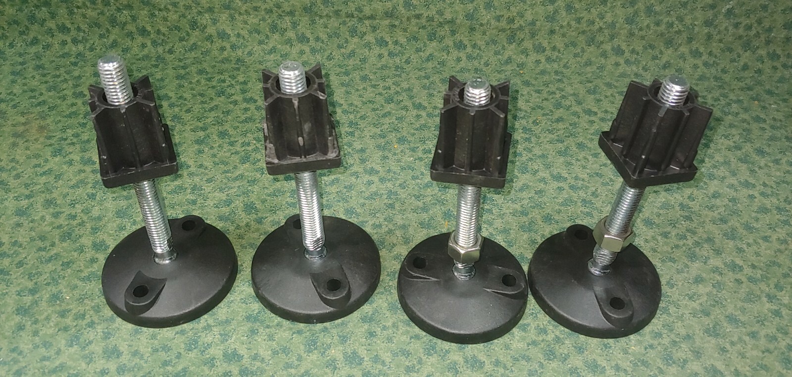 (4) Valu-Guide Leveler Pads – 3-1/8″ Pad – 1/2″ Threaded Rod – 6″ OAL (43157-D3)