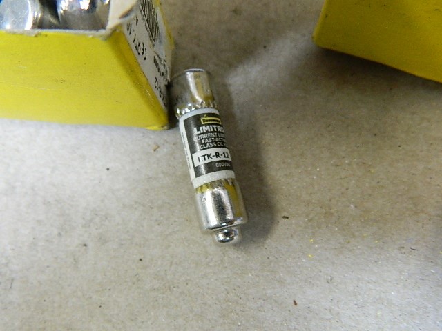 Cooper Bussman KTK-R-12 LIMITRON Fuses ( 20 – pieces ) NEW Lot # 11