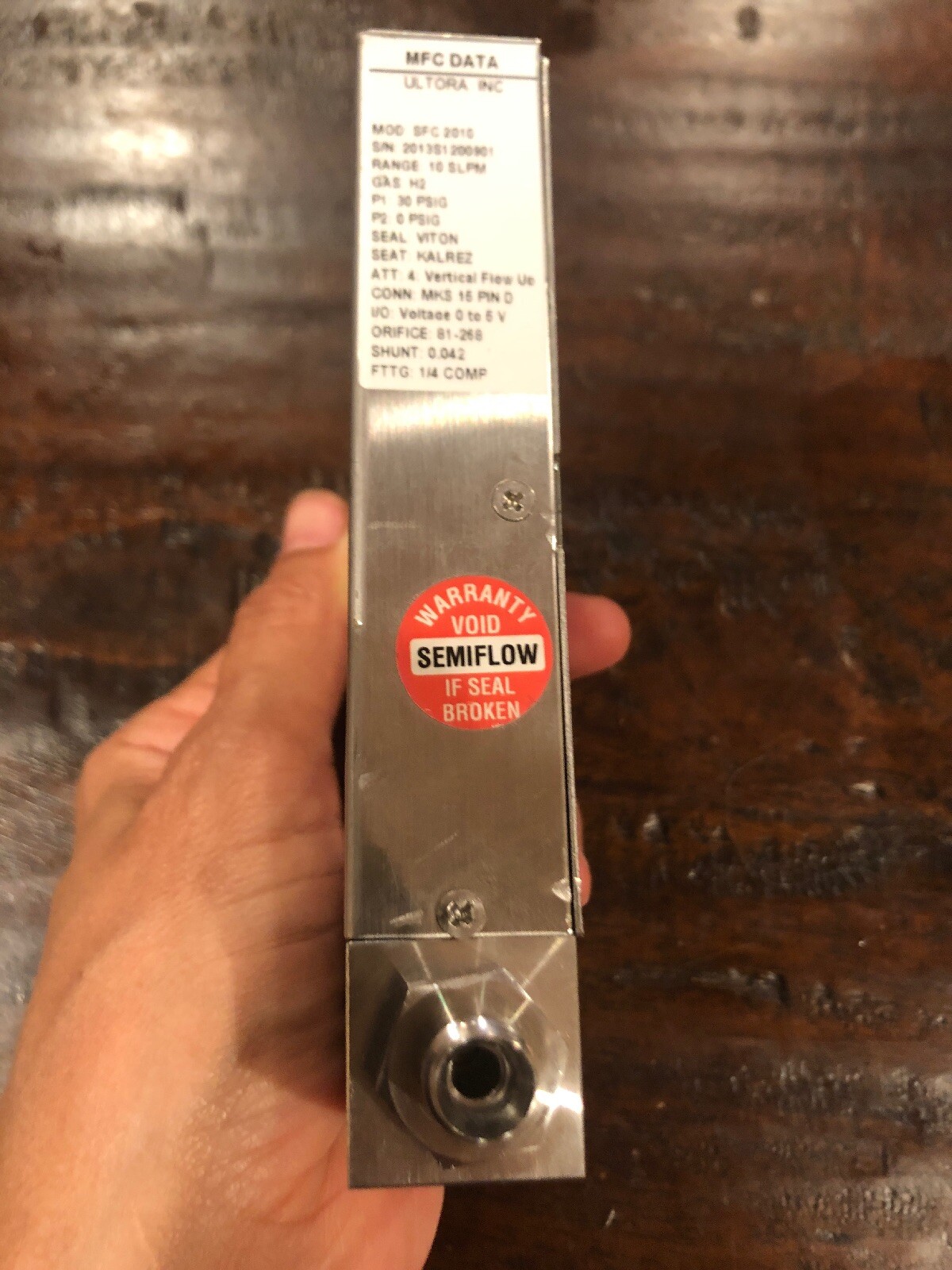 SemiFlow Mass Flow Controller, 10 SLPM , GAS H2, DNA SFC2010