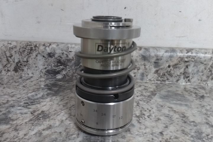Dayton 6PNZ4 1.250-12 Input Thread Size 8 to 34 Lb-In Magnetic Capping Headset