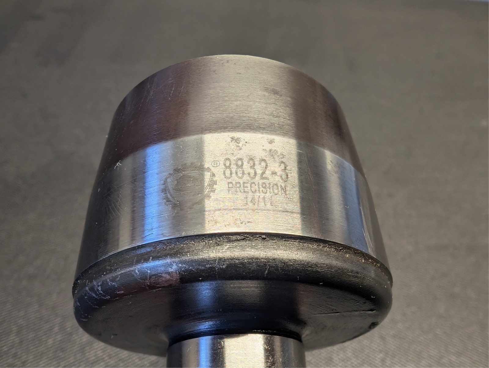 Bison 8832-3 Morse No. 3 Live Center With 60-Deg 5-570-203 Modified Blunt Insert