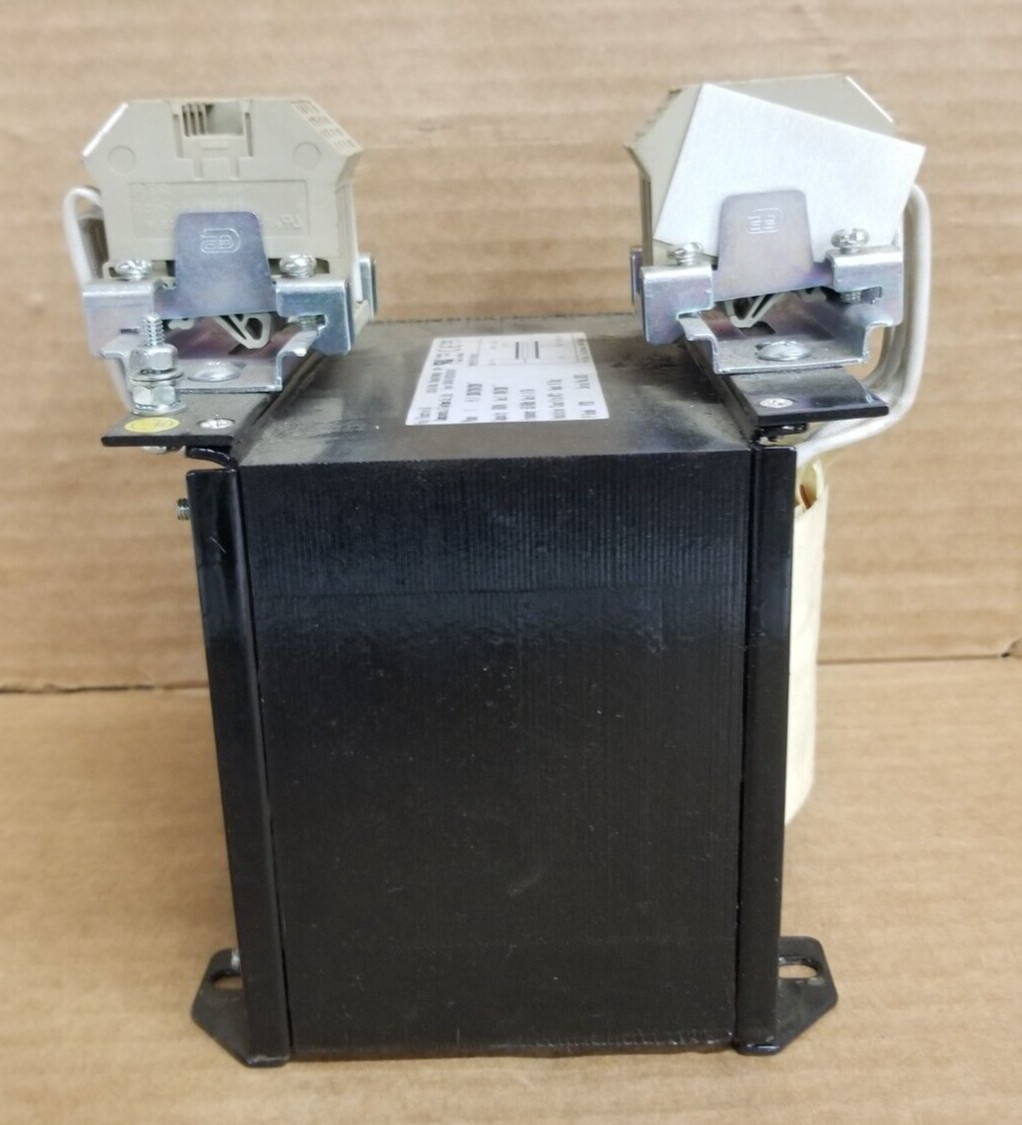 Fuji CU450-B2010U1607 Isolating Transformer 1 phase 500va 200/220v 120v