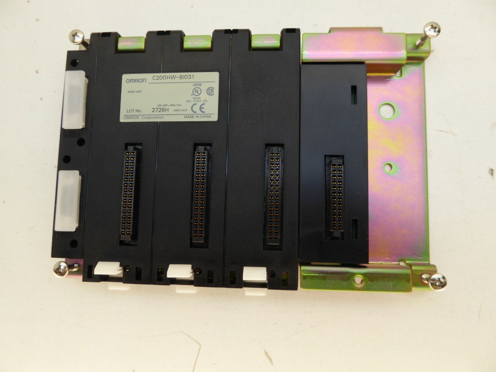 OMRON C200HW-B1031 4 Slot PLC Base NEW IN BOX