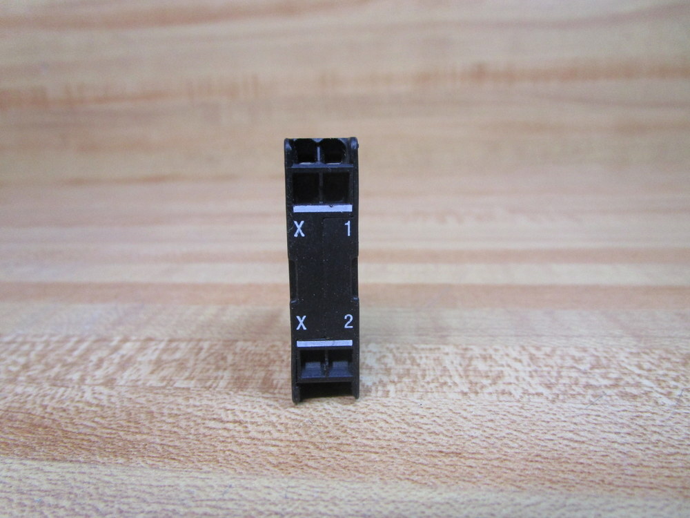 Eaton Moeller M22-CLED-W LED Element M22CLEDW