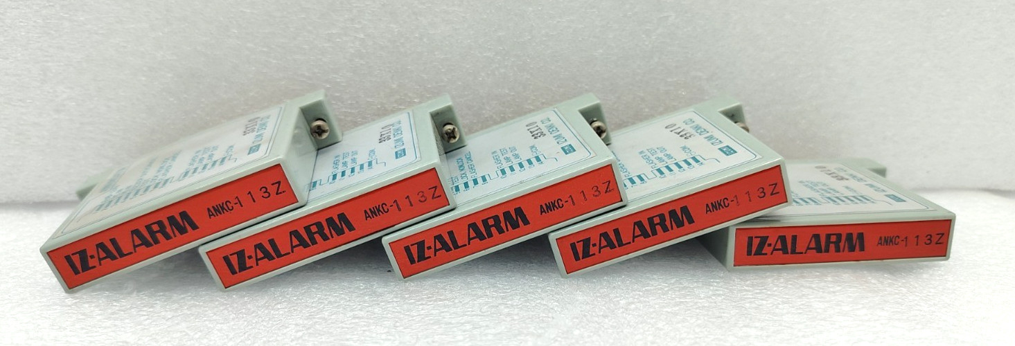 IZUMI DENKI IZ-ALARM ANKC-113Z 33X10 ANNUNCIATOR LOT OF 5 PCS USED FAST SHIPPING