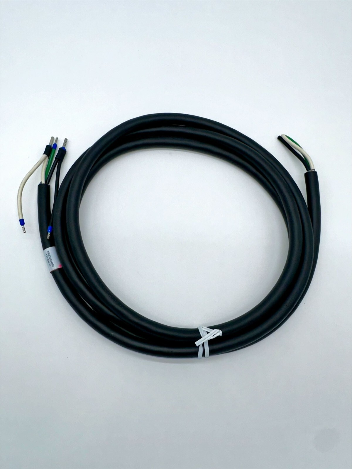 326346 — DELTA ENERGY SOLUTIONS — CABLE DUAL FEED AC POWER CORD (14AWG)