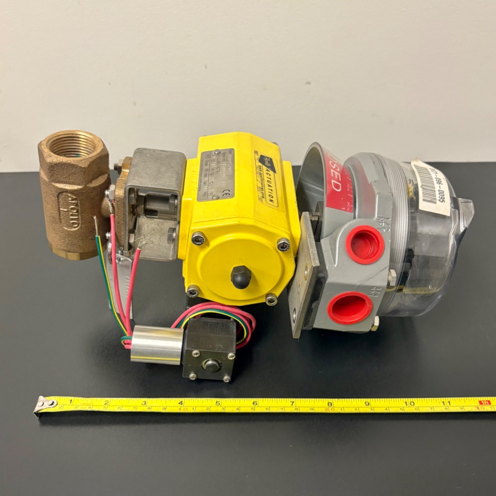 Apollo Pneumatic Actuator w/ Quartz Limit Switch & 1 Inch Valve – (AD0025N001A)