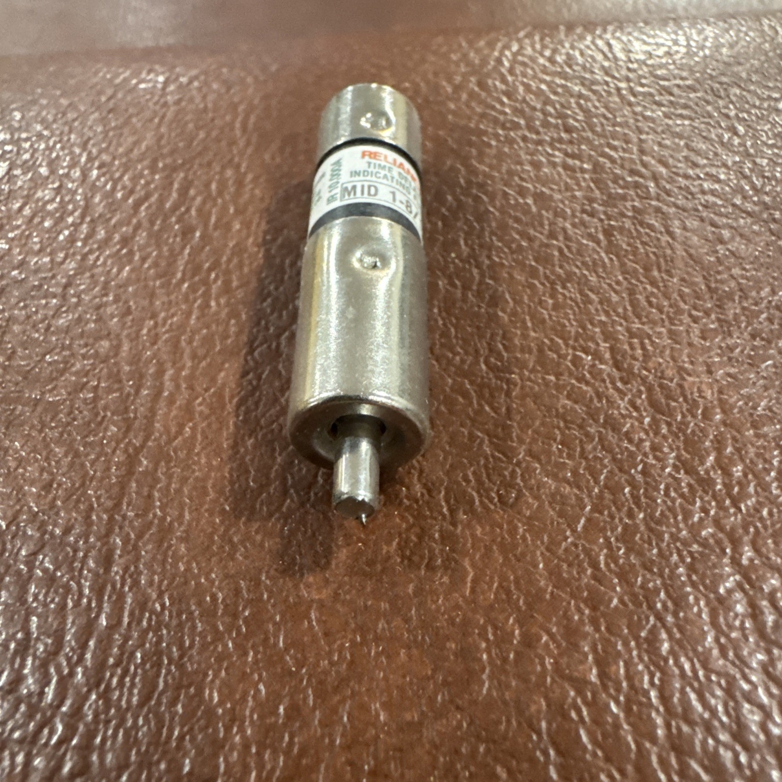 10x Fuses RELIANCE MID1-1/8 MIDGET TIME DELAY INDICATING FUSE 1-1/8A 250V