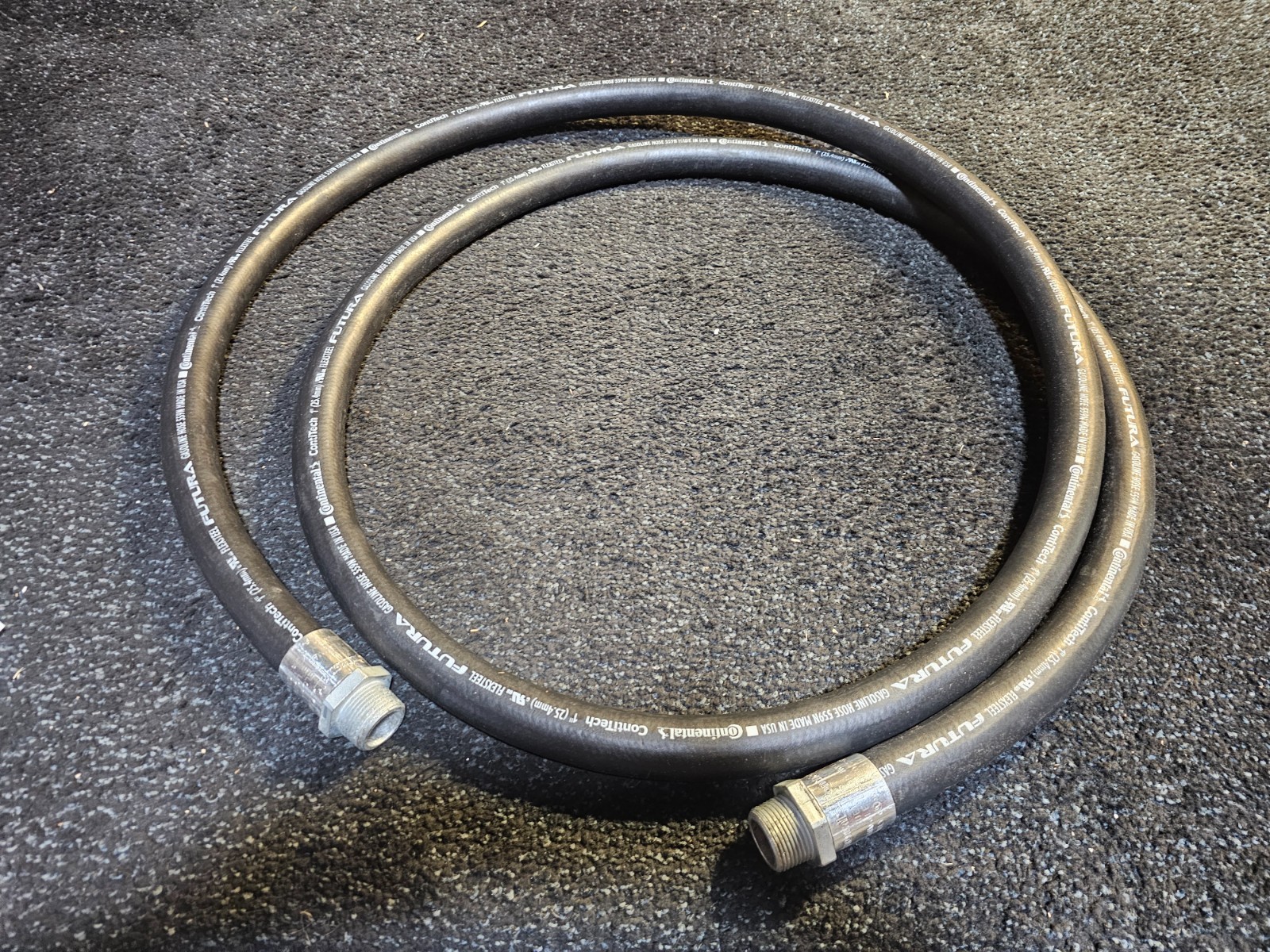 Continental ContiTech 1″ Futura Flexsteel 141″ Length Gasoline Hose w/Fittings