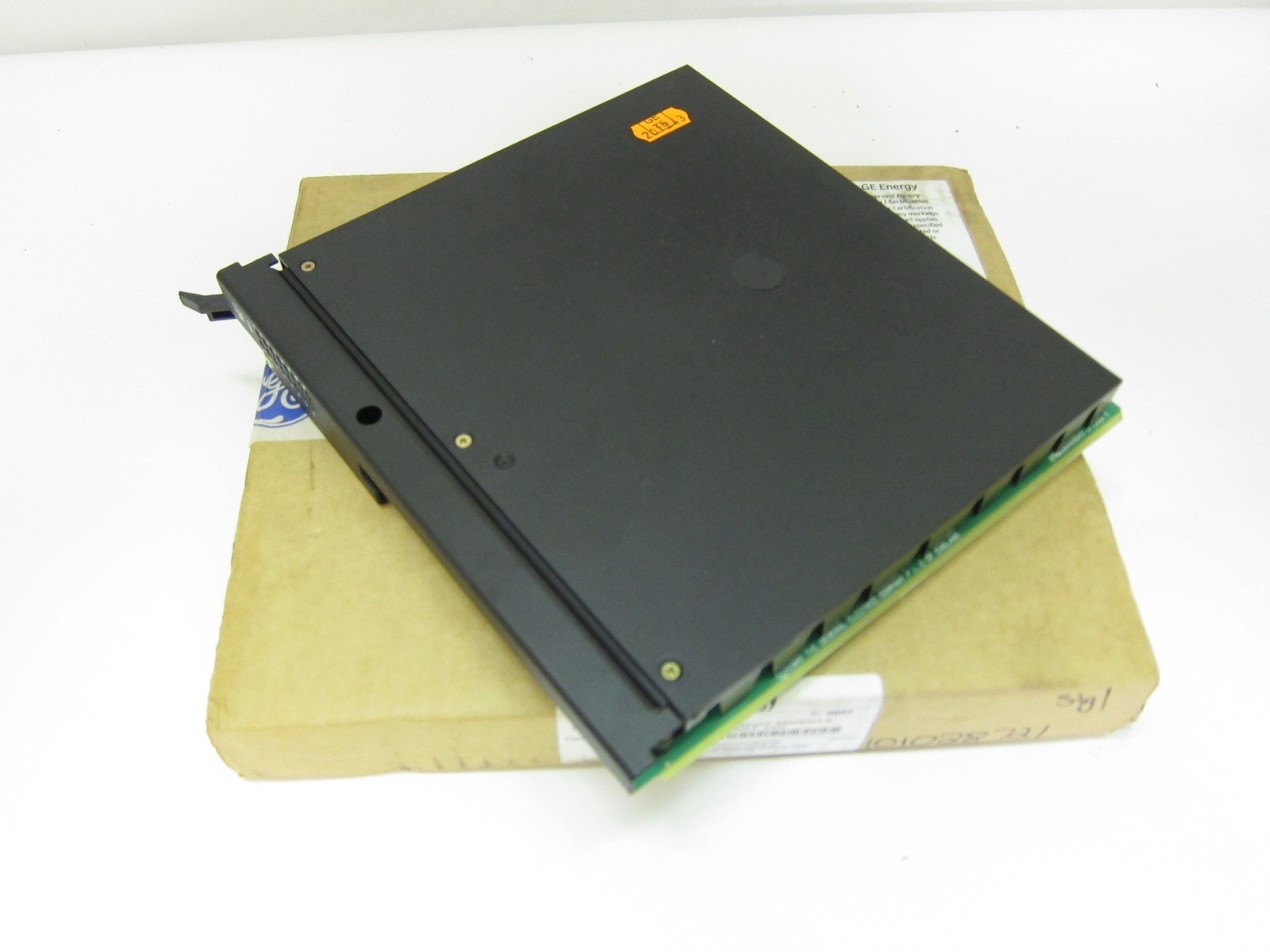 New in Box GE Energy 9513-4002 16 Channel Input Module Compact I/O 24VDC