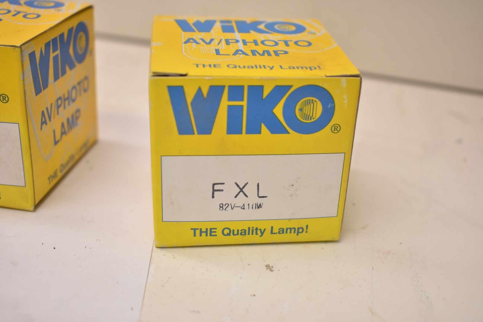 WIKO AV/PHOTO LAMP FXL 82V-410W Lot of 3
