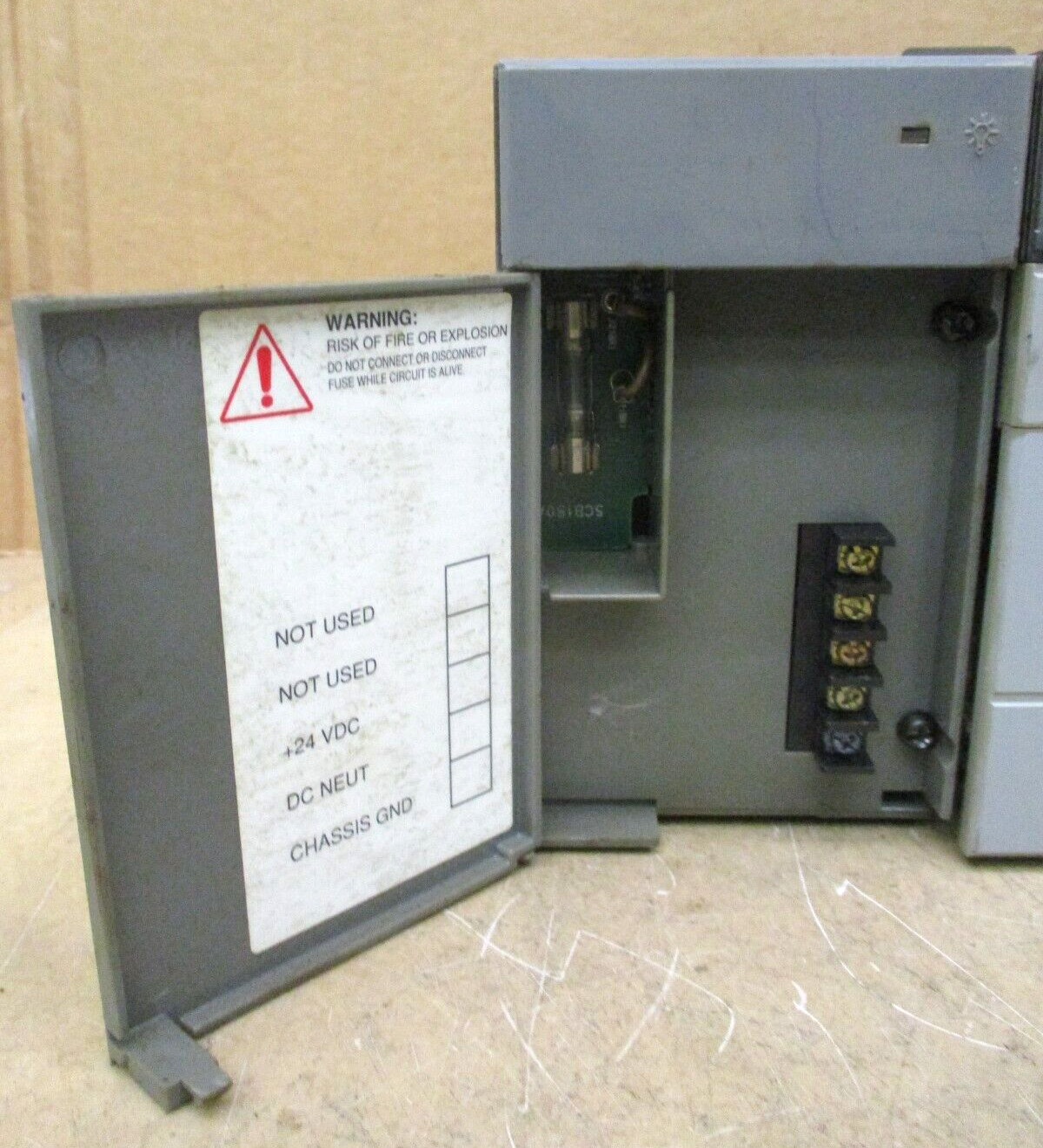 Allen-Bradley SLC 500 1746-P3 Ser A SLC 5/04 CPU 1747-L542 48663GN