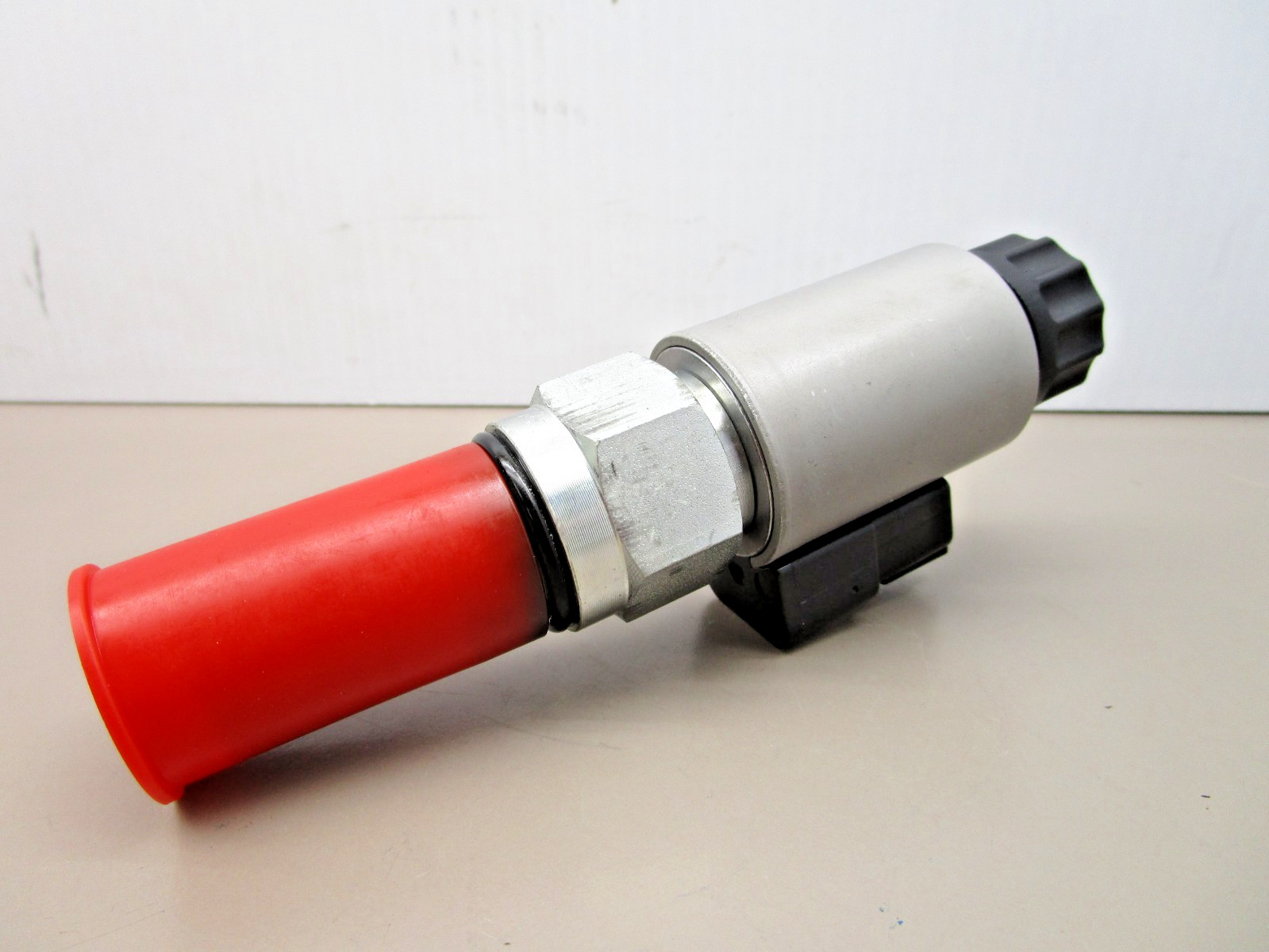 Sauer Comatrol PRV12POC-CHB-T-180 Hydraulic Valve Cartridge with Solenoid