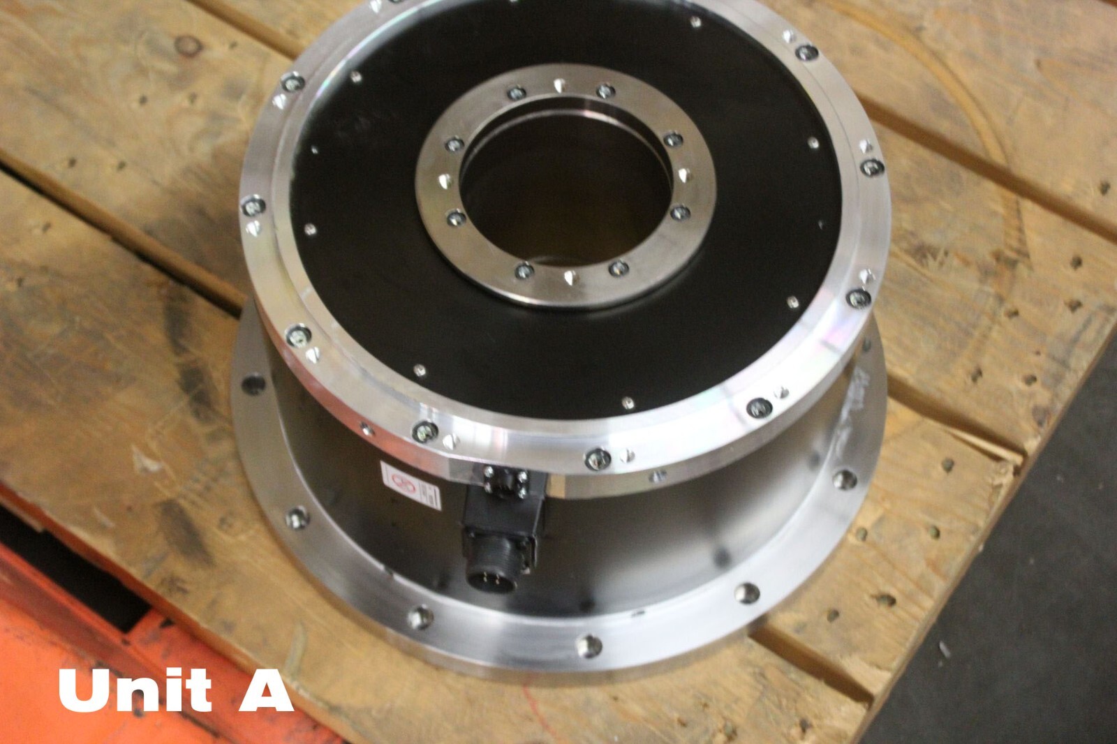 YASKAWA AC Servo Motor SGMCS-1EN3A31