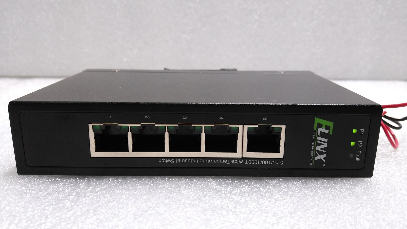 [Used] B&B Electronics / EIR405-T / Unmanaged Ethernet Switch