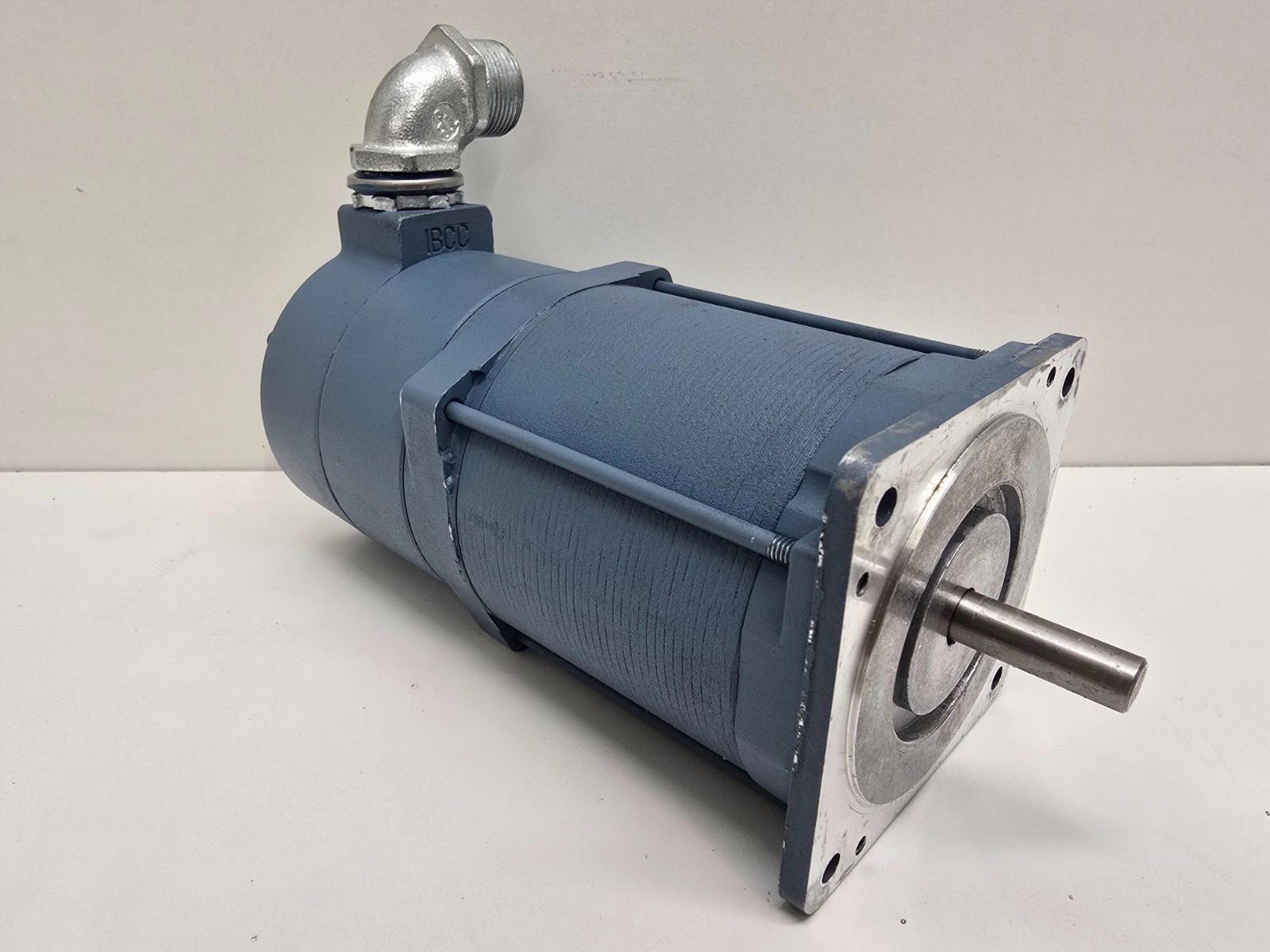 GOOD USED! SUPERIOR ELECTRIC SLO-SYN SYNCHRONOUS MOTOR SS451CT