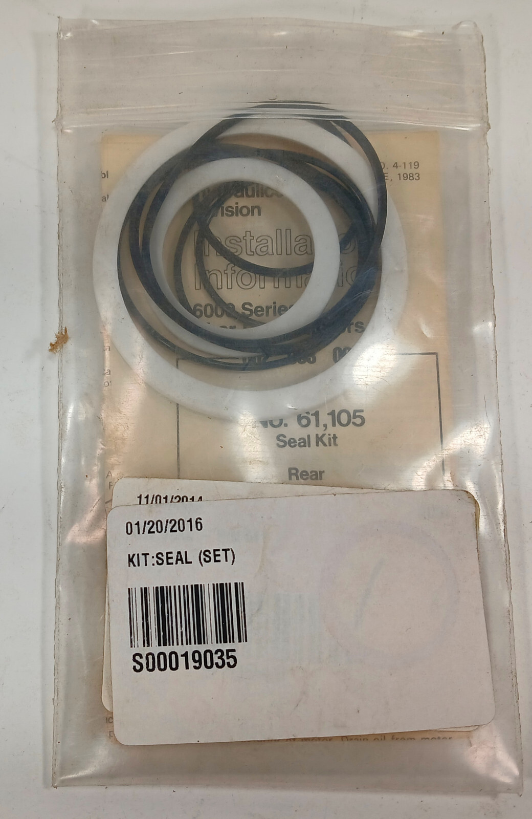 1 NEW EATON 61,105 6000 SERIES CHAR-LYNN MOTORS SEAL KIT NNB ***MAKE OFFER***