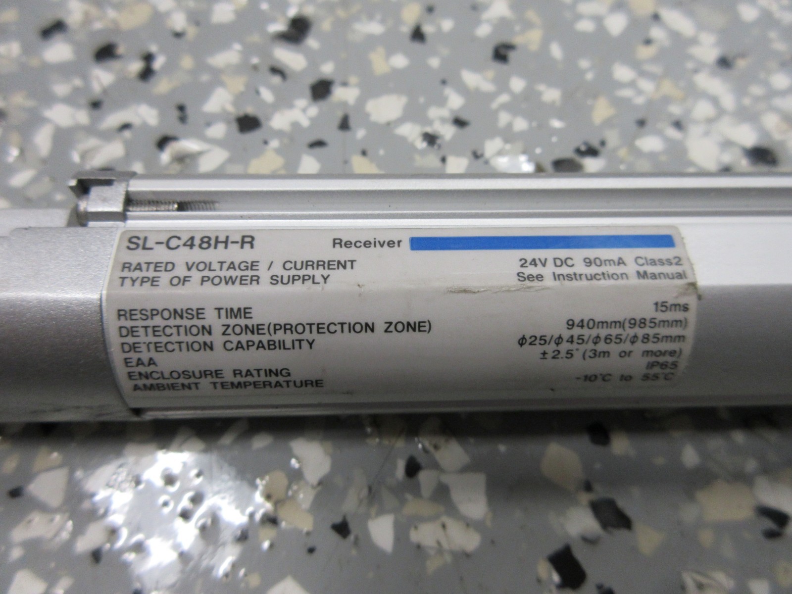 KEYENCE SL-C48H-T / SL-C48H-R USED SAFETY LIGHT CURTAIN TRANSMITTER / RECEIVER