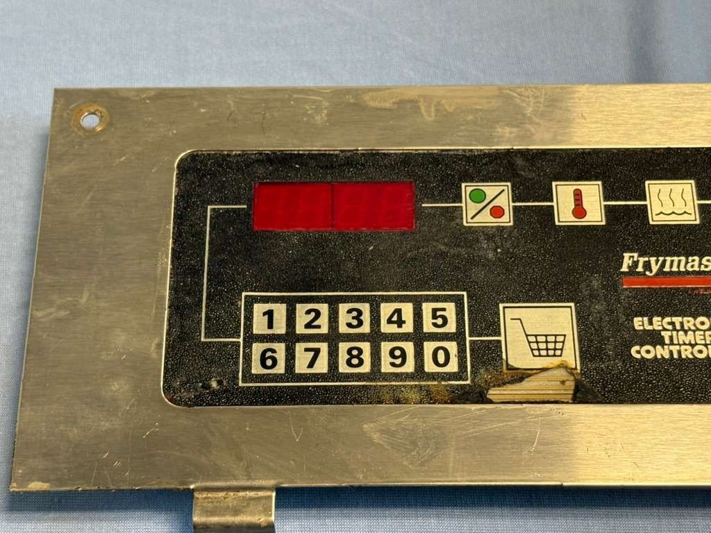 *LOT OF 2* WELBILT Frymaster Electronic Timer Controller Panel Part CM8501ST