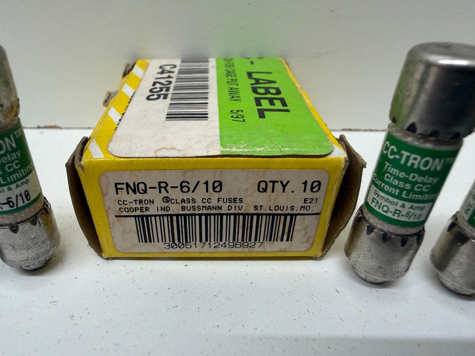 LOT OF (10) NEW IN BOX! COOPER BUSSMANN 6/10A 600V TIME-DELAY FUSES FNQ-R-6/10